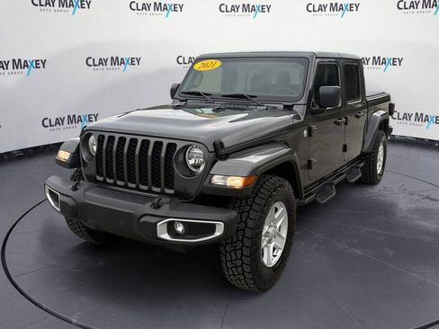 Used 2021 Jeep Gladiator Sport image 1