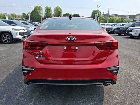 Used 2019 Kia Forte LXS FWD image 7