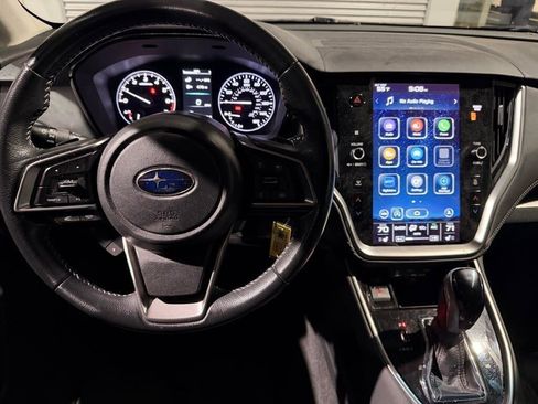 Used 2022 Subaru Outback Premium image 13