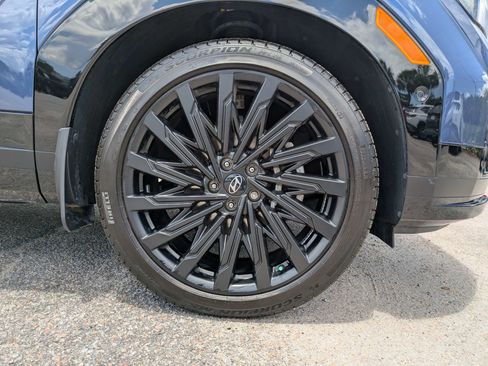 Certified 2025 Hyundai Santa Fe Calligraphy FWD image 11