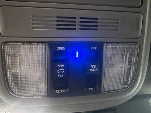 Used 2021 Honda Pilot Special Edition image 22