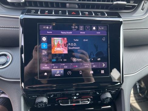 New 2025 Jeep Grand Cherokee L Altitude image 33