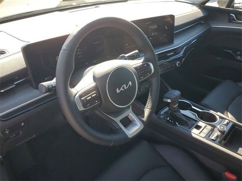 New 2026 Kia K5 EX image 22