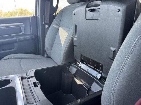 Used 2022 RAM 1500 Classic Warlock w/ Ceramic Gray Warlock Package AWD/4WD image 30