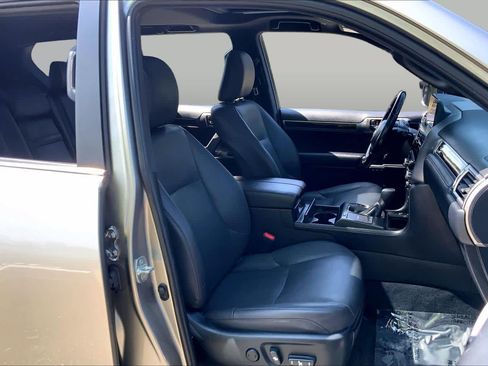 Used 2022 Lexus GX 460 Premium w/ Premium Plus Package AWD/4WD image 9