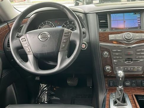 Used 2018 Nissan Armada SL w/ Premium Package RWD image 4