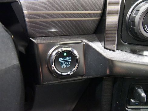 Used 2023 Ford F150 Platinum AWD/4WD image 26
