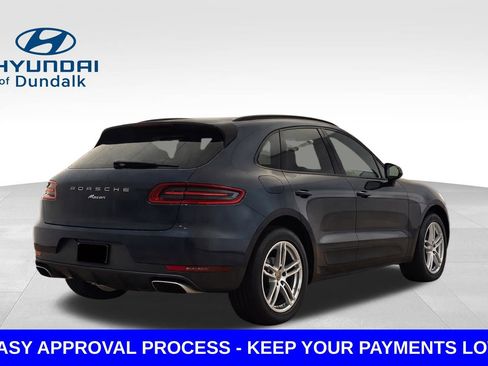 Used 2017 Porsche Macan AWD/4WD image 2