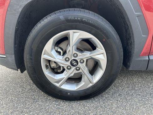 Certified 2024 Hyundai Tucson SEL AWD/4WD image 12
