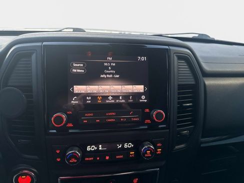 Certified 2024 Nissan Titan SV w/ SV Convenience Package image 17