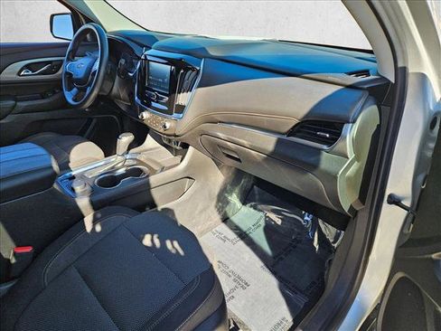 Used 2018 Chevrolet Traverse LS w/ LPO, Floor Liner Package image 21