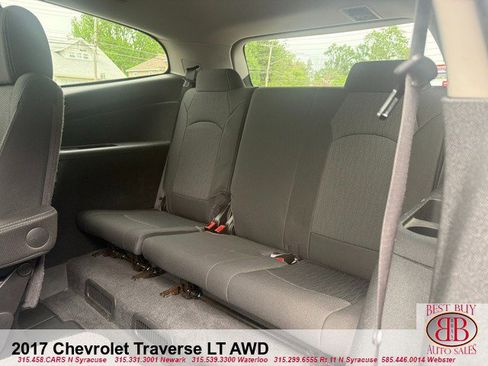 Used 2017 Chevrolet Traverse LT w/ Style and Technology Package AWD/4WD image 12