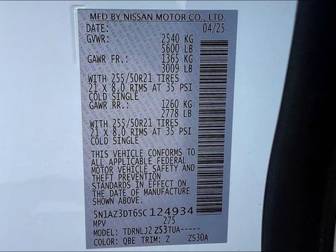 Used 2025 Nissan Murano Platinum w/ Cargo Package image 12