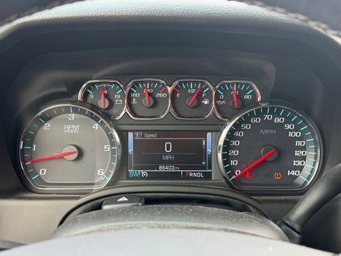 Used 2019 GMC Yukon XL SLT w/ Open Road Package AWD/4WD image 16