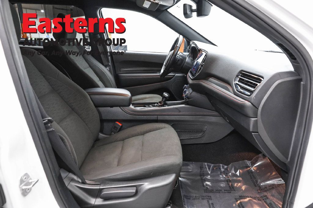 Used 2025 Dodge Durango GT RWD image 25