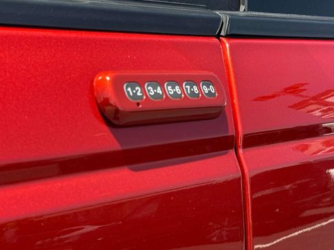 Used 2022 Ford Bronco Raptor AWD/4WD image 7