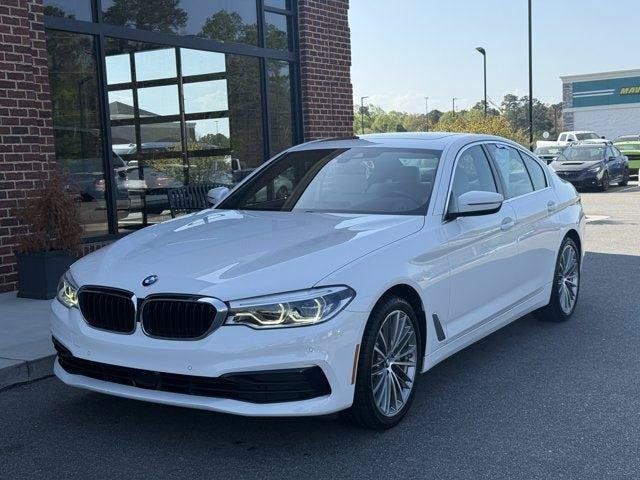 Used 2019 BMW 540i xDrive AWD/4WD image 1