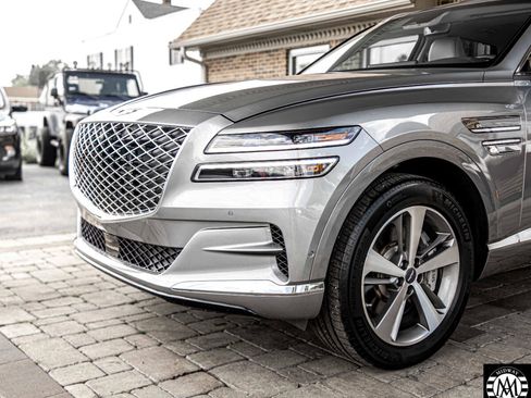 Used 2024 Genesis GV80 2.5T w/ Advanced Package image 5