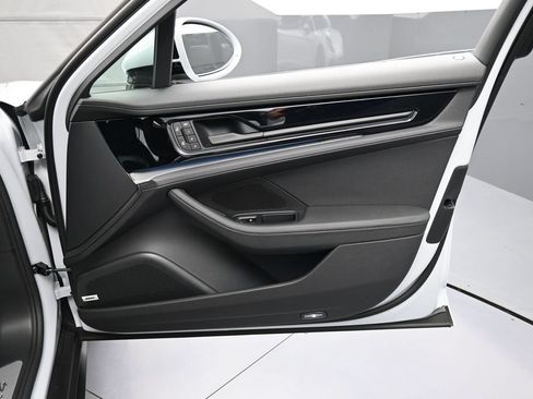 New 2026 Porsche Panamera 4 AWD/4WD image 28
