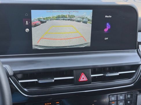 Used 2025 Kia Seltos S FWD image 25