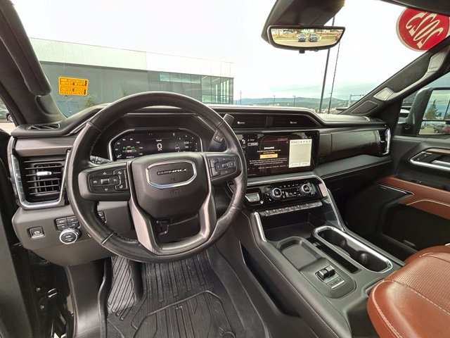 Used 2025 GMC Sierra 3500 Denali Ultimate AWD/4WD image 23