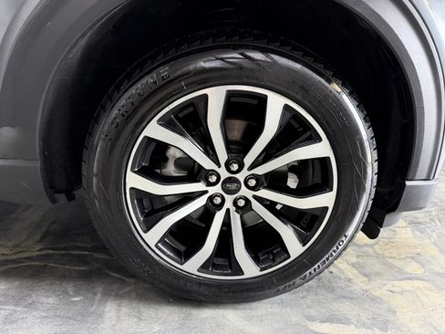 Used 2022 Ford Explorer ST-Line AWD/4WD image 30