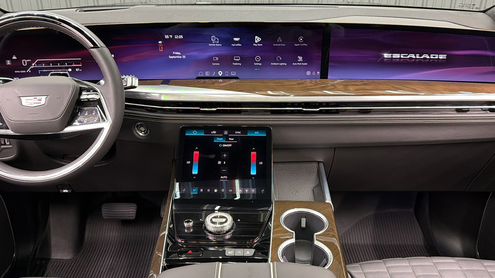 Used 2026 Cadillac Escalade Platinum Sport w/ LPO, ONYX Package AWD/4WD image 30