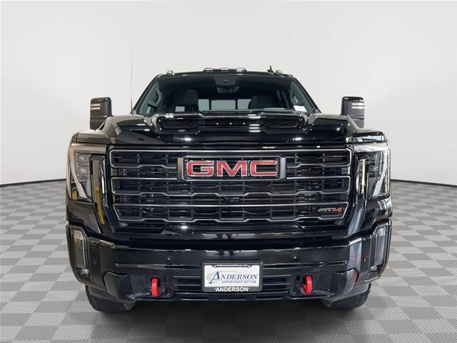 Used 2024 GMC Sierra 2500 AT4 w/ AT4 Premium Plus Package AWD/4WD image 4