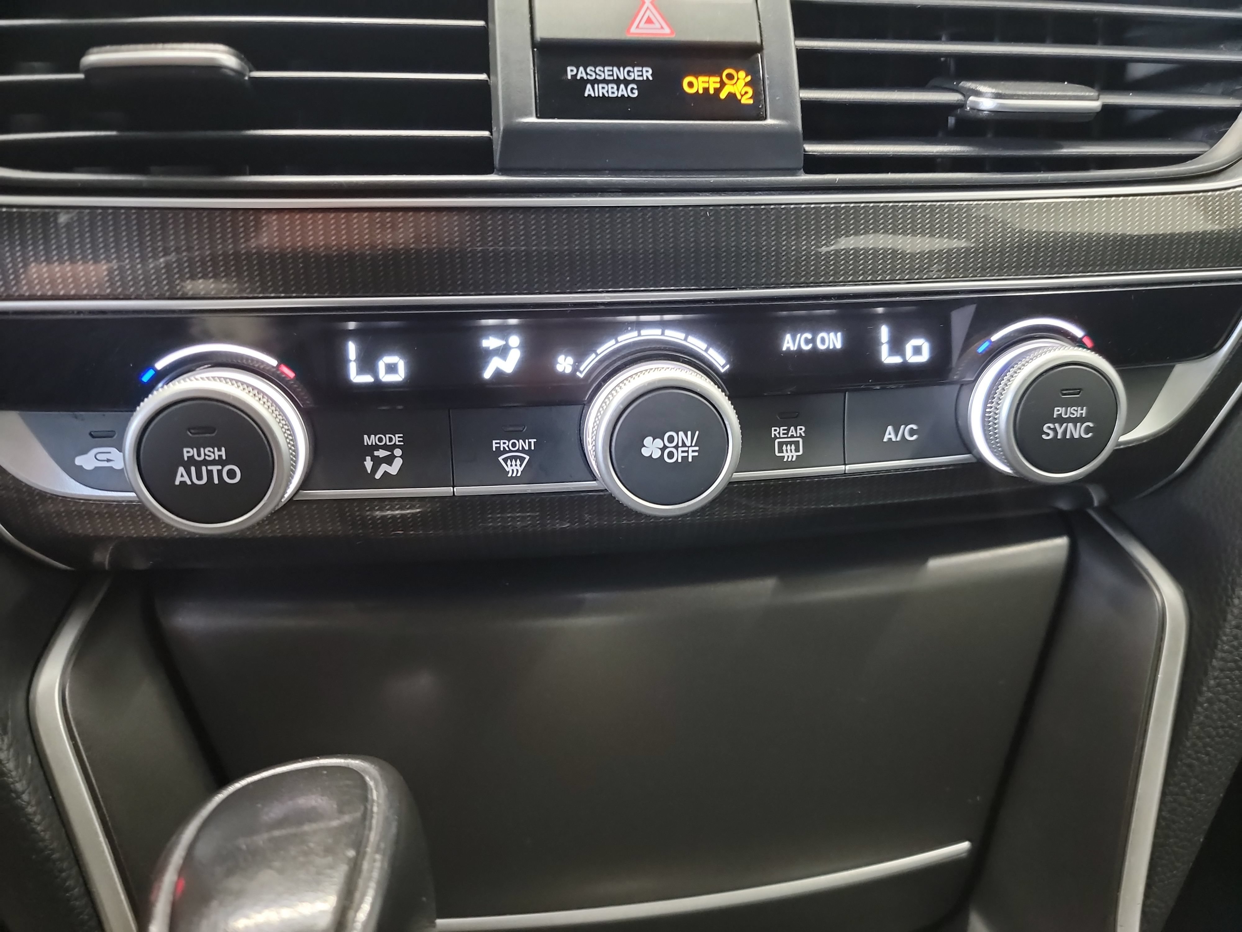 Used 2018 Honda Accord Sport image 21