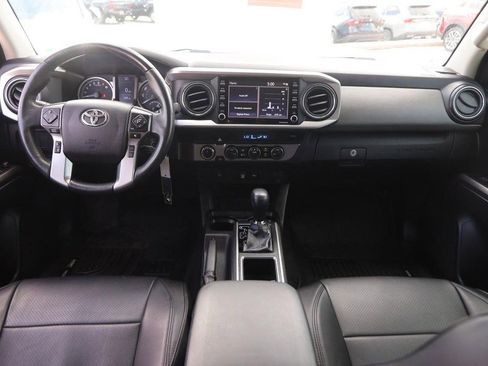 Used 2021 Toyota Tacoma SR5 AWD/4WD image 20