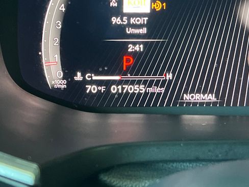 Used 2025 Acura MDX A-Spec image 34