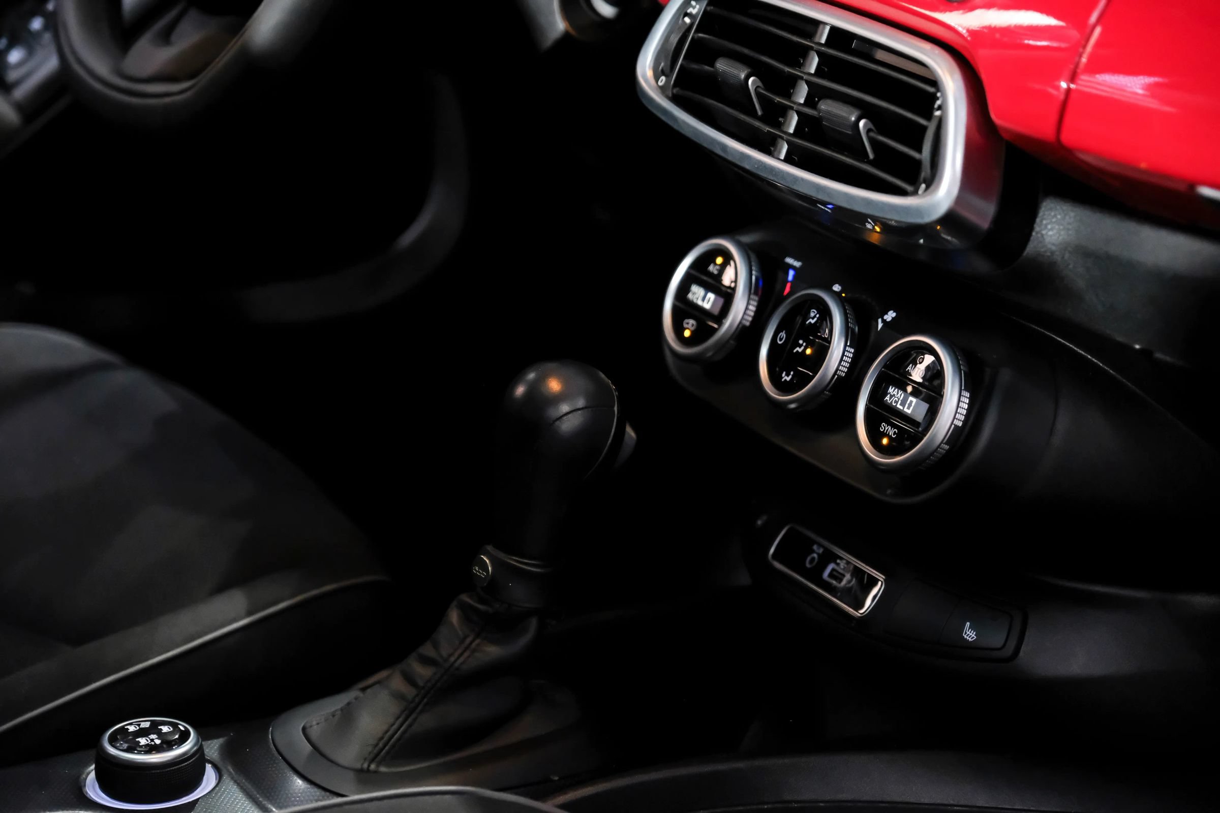 Used 2016 FIAT 500X Easy AWD/4WD image 26