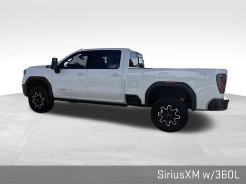 Used 2024 GMC Sierra 2500 AT4X AWD/4WD image 10
