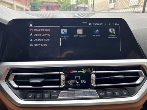 Used 2020 BMW 330i xDrive Sedan w/ Premium Package AWD/4WD image 17