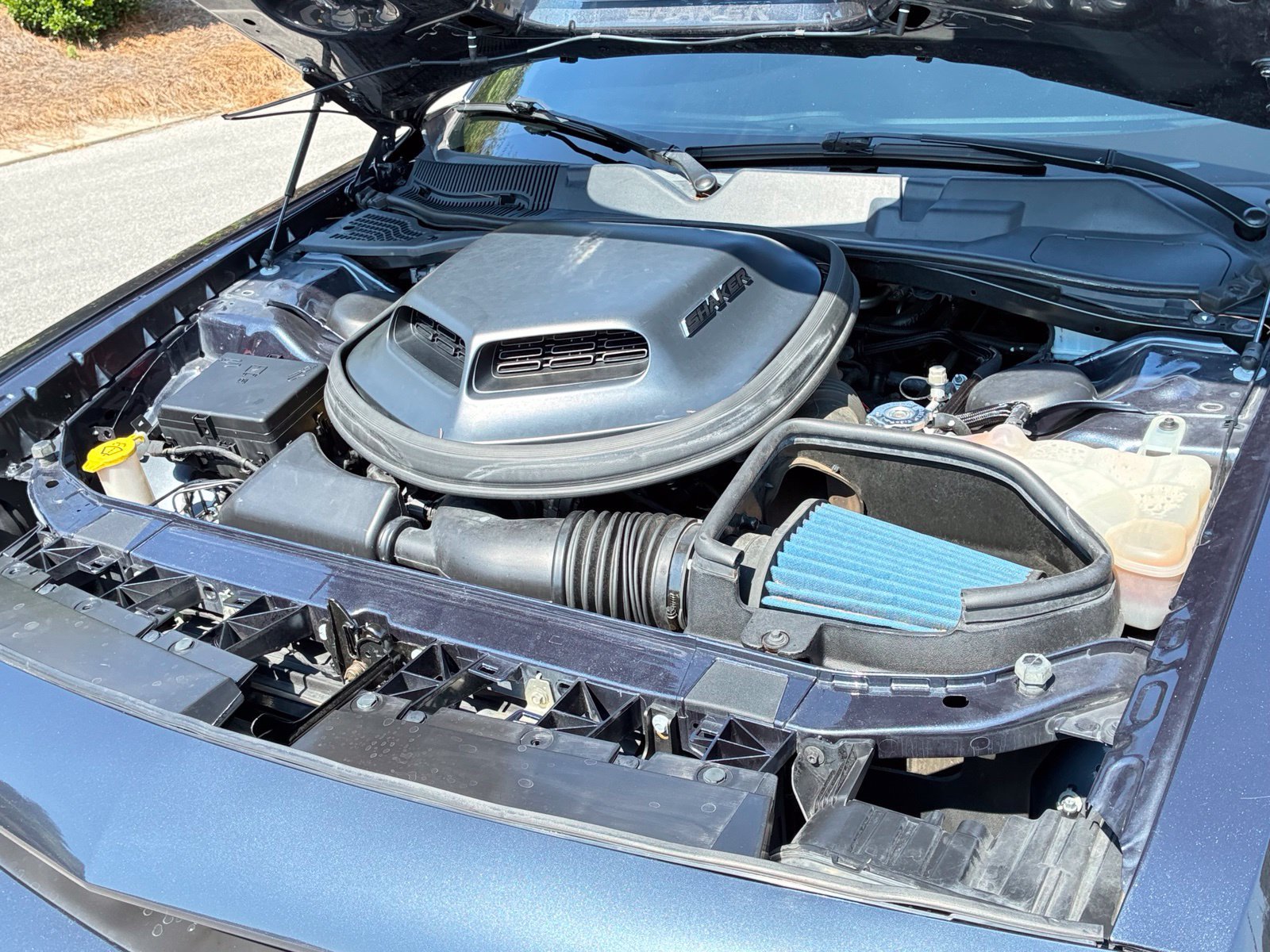 Used 2018 Dodge Challenger R/T RWD image 11