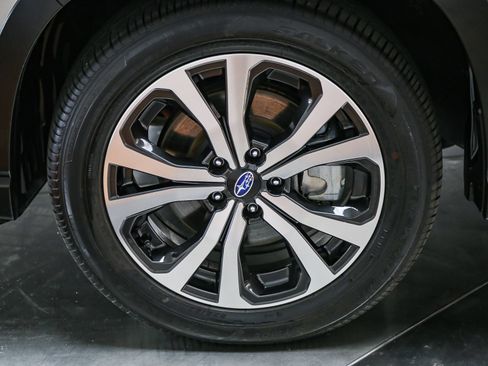 Used 2024 Subaru Forester Limited AWD/4WD image 10