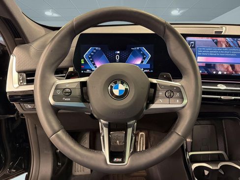Used 2025 BMW X2 xDrive28i AWD/4WD image 17