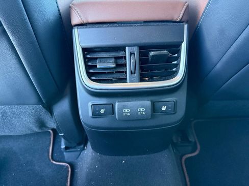 Used 2020 Subaru Outback Touring XT AWD/4WD image 38