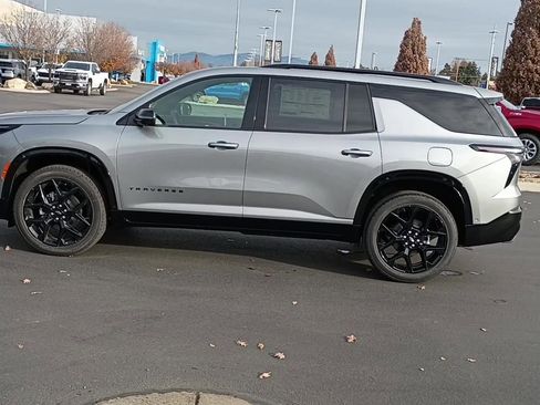 New 2026 Chevrolet Traverse RS image 5
