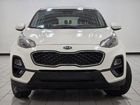 Used 2020 Kia Sportage LX image 9