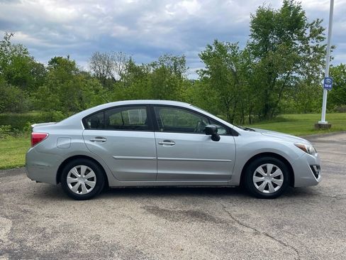 Used 2016 Subaru Impreza 2.0i AWD/4WD image 2