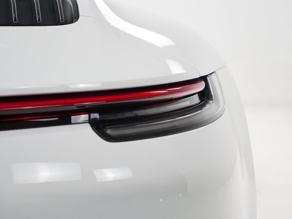 Used 2022 Porsche 911 Carrera S RWD image 12