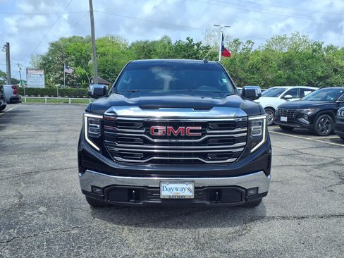 Used 2025 GMC Sierra 1500 SLT image 19
