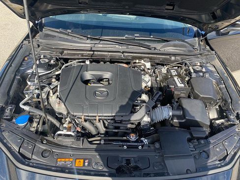 Used 2023 MAZDA MAZDA3 s image 29