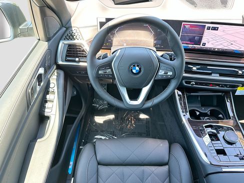 New 2026 BMW X5 xDrive50e w/ Climate Comfort Package AWD/4WD image 19