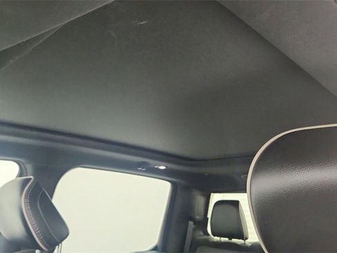 Used 2023 RAM 1500 Laramie image 16