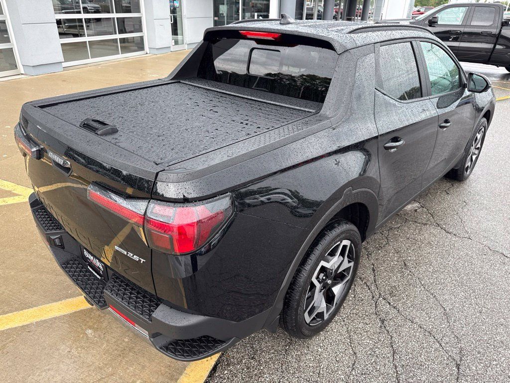 Used 2024 Hyundai Santa Cruz Limited AWD/4WD image 17