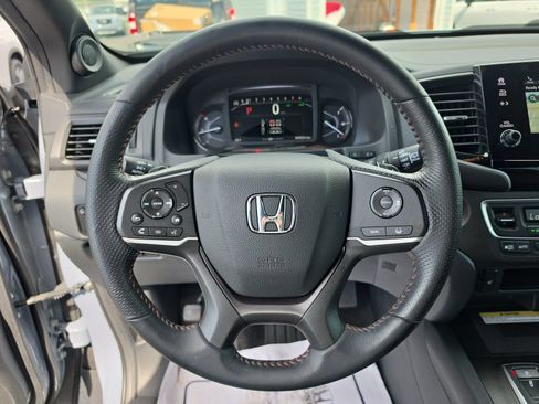 Certified 2023 Honda Passport TrailSport image 25