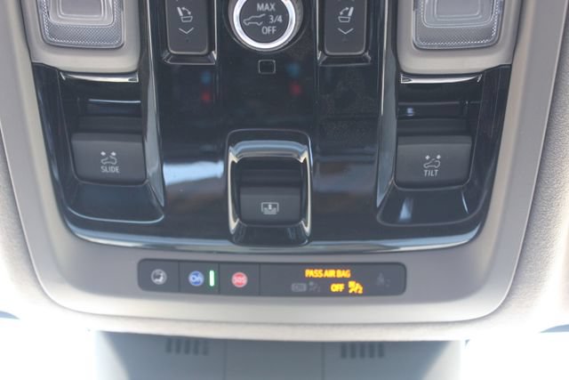 Used 2025 Cadillac Escalade Sport Platinum w/ LPO, ONYX Package AWD/4WD image 35