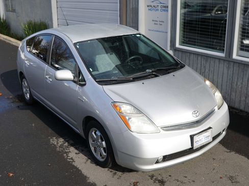 Used 2009 Toyota Prius Touring image 23